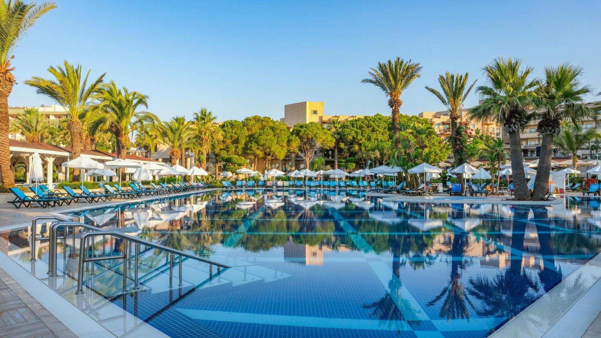 Crystal Tat Beach Golf Resort & Spa Belek Exterior foto